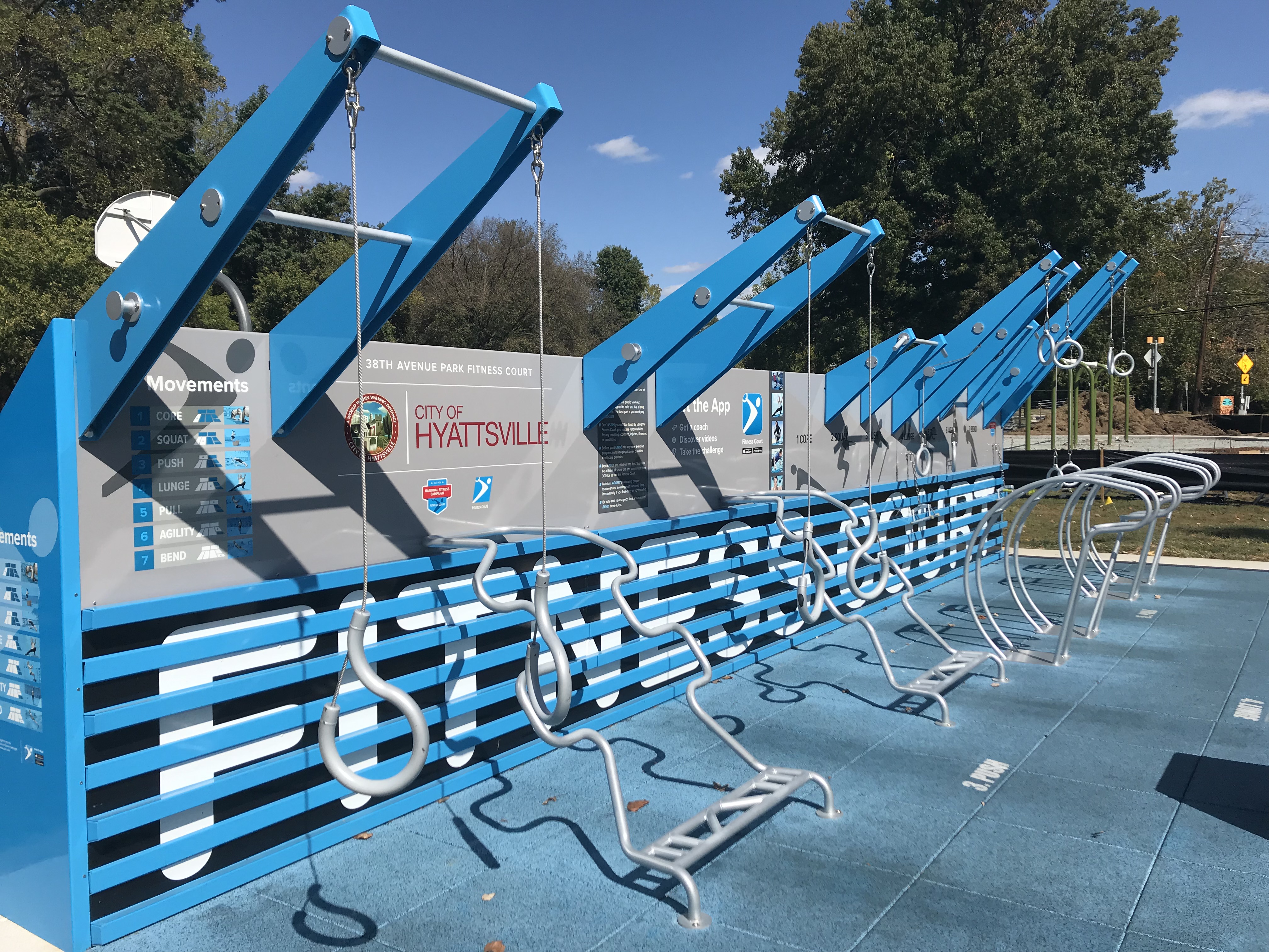 Outdoor workout gym top near me